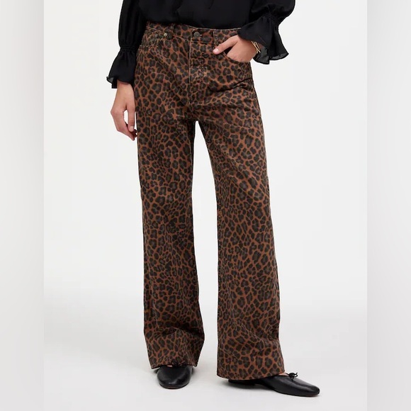 Madewell Leopard Print Flare Jeans - Picture 4 of 15